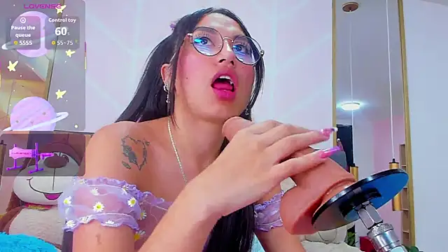 MadyJackson online show from October 9, 2025, 11:44 am