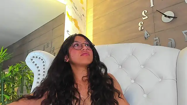 MadyJackson online show from March 1, 2025, 2:04 am