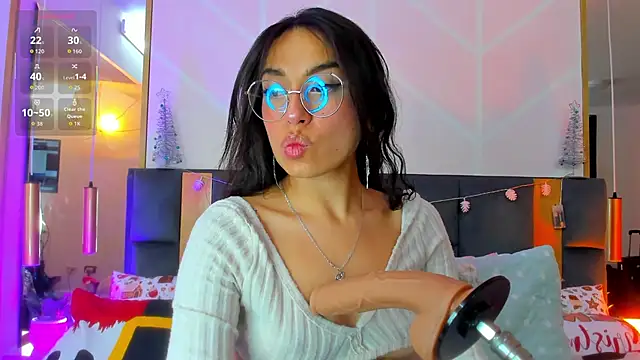 MadyJackson online show from November 28, 2025, 11:43 am