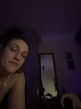 Snapshot of _linarose chatting on December 10, 2024, 10:47 pm linarose online show from December 10, 2024, 10:47 pm