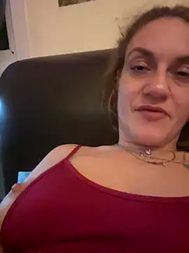 Snapshot of _linarose chatting on January 31, 2025, 12:50 am linarose online show from January 31, 2025, 12:50 am