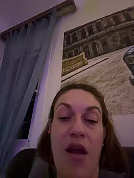 Snapshot of _linarose chatting on December 20, 2024, 11:16 pm linarose online show from December 20, 2024, 11:16 pm