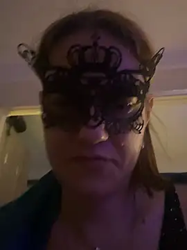 Snapshot of _linarose chatting on February 13, 2025, 10:54 pm linarose online show from February 13, 2025, 10:54 pm