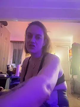 Snapshot of _linarose chatting on December 19, 2024, 7:51 pm linarose online show from December 19, 2024, 7:51 pm