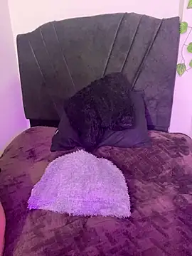 merlyn 00 online show from January 10, 2025, 6:17 pm