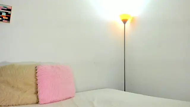 zandycooper online show from March 5, 2025, 7:17 pm