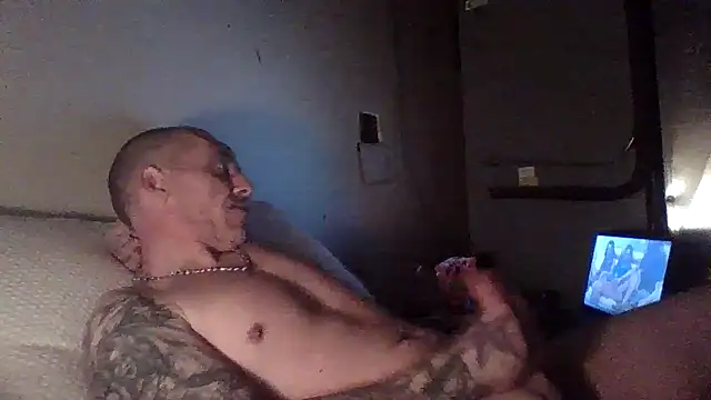 CandiedPompano online show from November 5, 2025, 6:00 pm