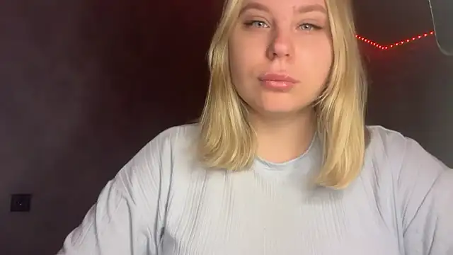 Thalia  Star online show from November 27, 2025, 4:46 am