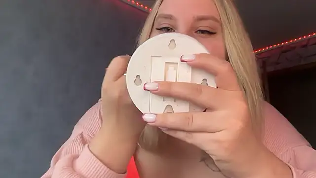 Thalia  Star online show from January 7, 2026, 11:15 am