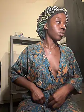 choclatepeaach online show from March 8, 2026, 1:22 am