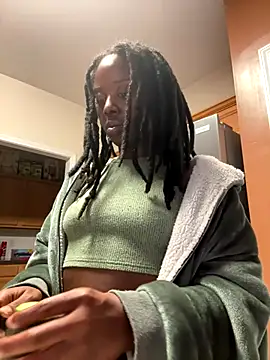 Snapshot of choclatepeaach chatting on October 29, 2025, 2:49 pm choclatepeaach online show from October 29, 2025, 2:49 pm