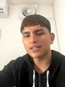 Lyam ap online show from November 14, 2025, 2:26 am