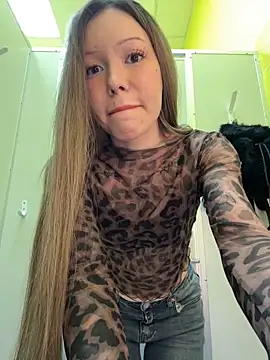 babydolll online show from February 23, 2026, 9:32 am