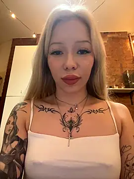 babydolll online show from November 29, 2025, 1:11 pm