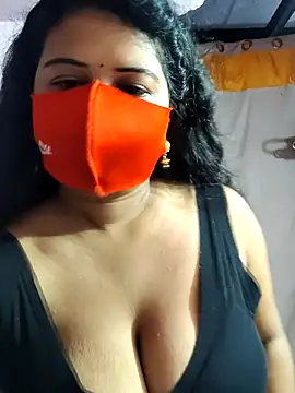 Snapshot of Dr_Chhaya chatting on February 7, 2026, 12:51 am Dr Chhaya online show from February 7, 2026, 12:51 am