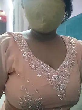 Snapshot of Dr_Chhaya chatting on March 4, 2025, 7:30 am Dr Chhaya online show from March 4, 2025, 7:30 am