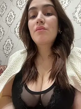 Snapshot of StormBeverly chatting on February 24, 2026, 9:43 am StormBeverly online show from February 24, 2026, 9:43 am