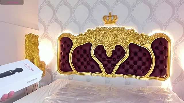 Snapshot of KendralHolson chatting on February 21, 2026, 4:25 am KendralHolson online show from February 21, 2026, 4:25 am