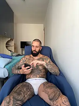 Gioeltoro89 online show from June 15, 2026, 3:23 pm