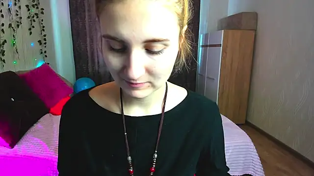 Miss Elsa  online show from February 15, 2025, 3:52 am