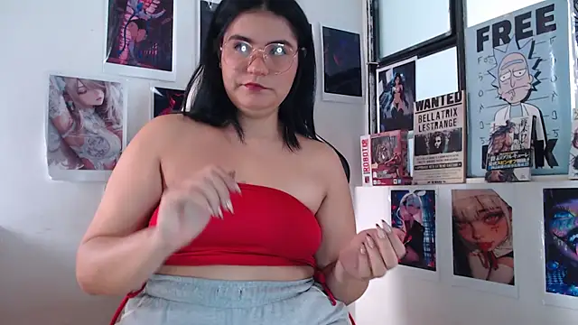 Snapshot of gigiqueen_18 chatting on August 2, 2026, 3:10 pm gigiqueen 18 online show from August 2, 2026, 3:10 pm
