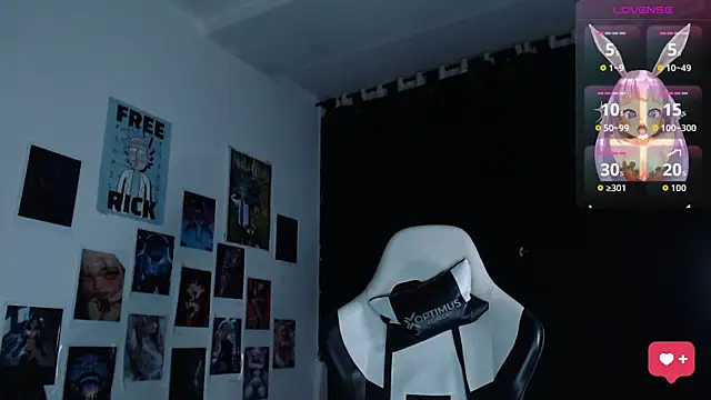 Snapshot of gigiqueen_18 chatting on July 29, 2026, 2:22 am gigiqueen 18 online show from July 29, 2026, 2:22 am