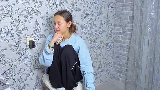 EllaSky xoxo online show from November 27, 2025, 1:50 am