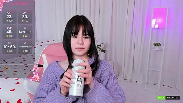 ClaireFaers  online show from February 16, 2025, 4:10 pm