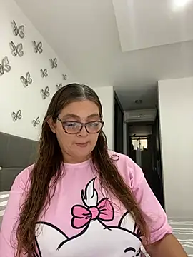 AntonellaAlondra4 online show from February 13, 2025, 5:11 pm