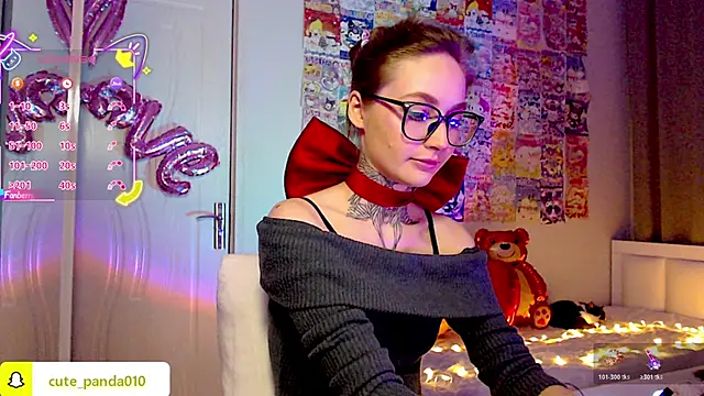 Snapshot of Milky_way_UwU chatting on February 14, 2026, 4:34 am Milky way UwU online show from February 14, 2026, 4:34 am