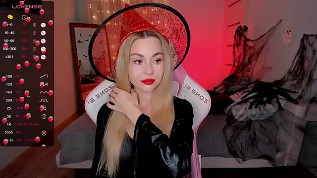 AdeleRoberts online show from October 30, 2025, 2:10 am