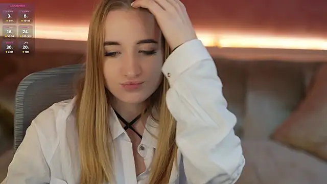 Tess LovelyWest online show from January 20, 2025, 3:18 pm