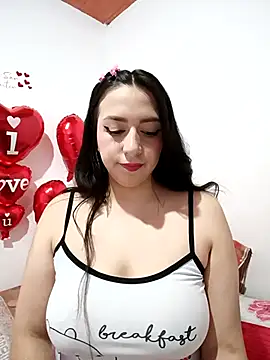 AlondraMendez online show from February 18, 2026, 12:34 pm