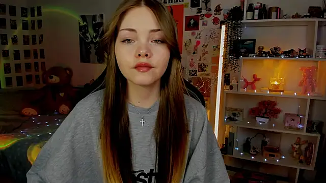 AkiraKatsu online show from March 21, 2026, 11:14 am