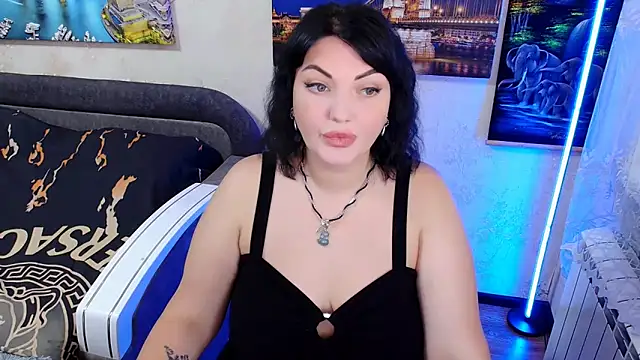 Lady Boom Wild  online show from September 24, 2025, 6:31 am