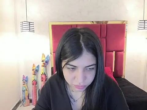 Violet m online show from September 27, 2025, 11:38 am
