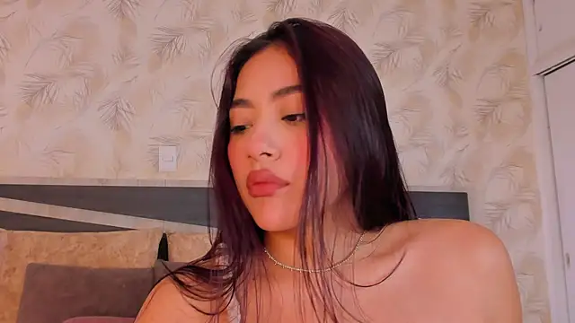 Snapshot of nicolle_pierce chatting on April 28, 2026, 1:15 pm nicolle pierce online show from April 28, 2026, 1:15 pm