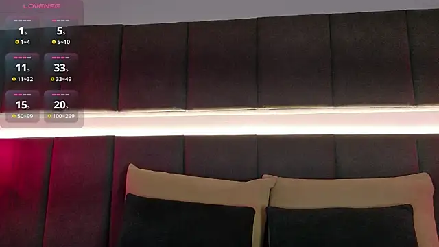 nicolle pierce online show from November 27, 2025, 3:23 pm