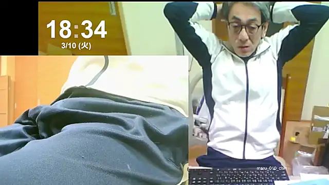 mama010-chan online show from March 10, 2026, 9:35 am