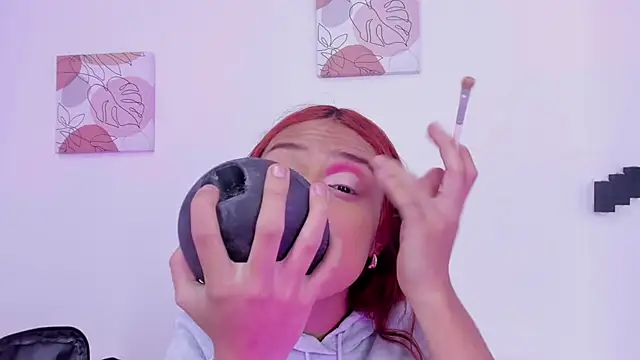 samantha  fairy online show from March 9, 2025, 1:04 pm