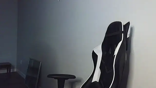 KLEOKILLS online show from January 18, 2026, 5:44 am