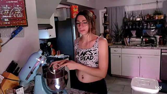 KSwonderland6 online show from March 1, 2026, 8:36 am