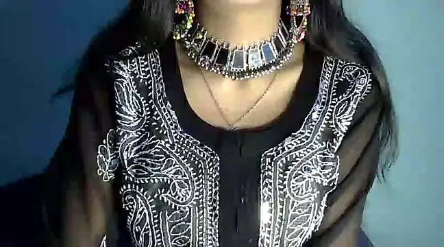 Cute Alaina online show from February 28, 2025, 3:48 am