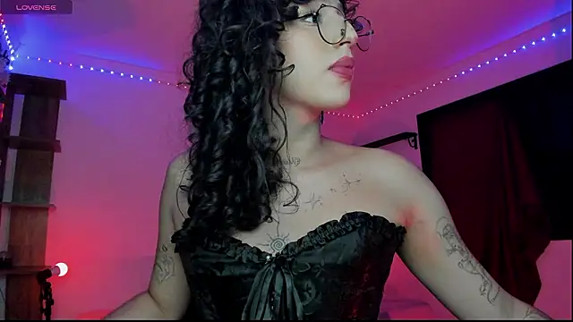 Snapshot of Heka_Prudence chatting on February 12, 2026, 2:55 am Heka Prudence online show from February 12, 2026, 2:55 am