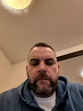 Deeptharot--001 online show from January 18, 2026, 6:39 am