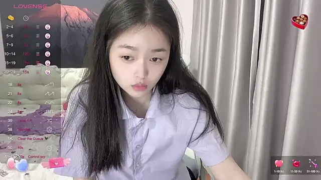 Mia-6688 online show from March 4, 2025, 11:22 pm