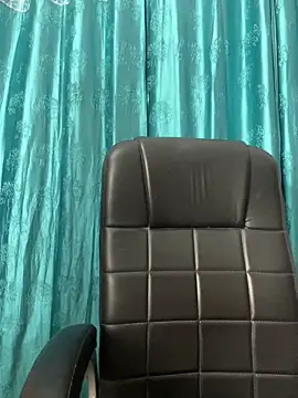 Snapshot of poision51 chatting on February 13, 2025, 4:50 pm poision51 online show from February 13, 2025, 4:50 pm