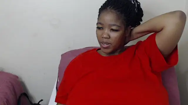 Busty-Londie online show from September 14, 2025, 7:25 pm