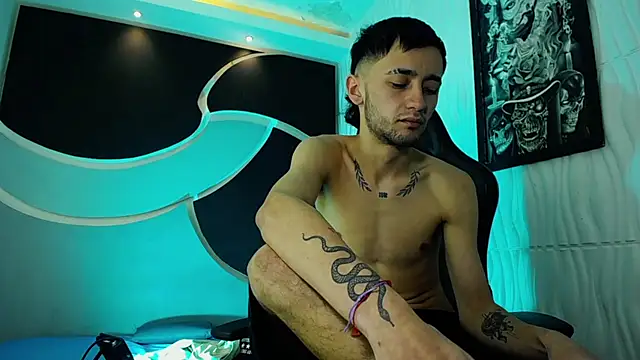 Snapshot of jeysexyboy_2 chatting on December 9, 2024, 11:56 pm jeysexyboy 2 online show from December 9, 2024, 11:56 pm