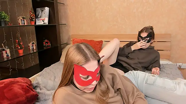 TorryJaane online show from December 18, 2024, 11:13 am